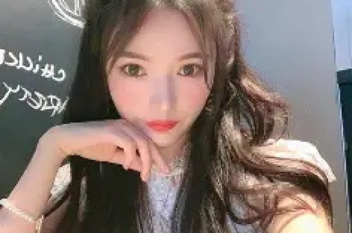 香港知名演员秀恩爱原谅老公婚内出轨结婚半月前夫意外身亡