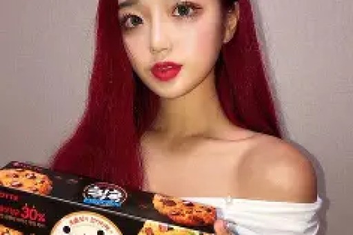 知名男明星承认婚内出轨后首次公开露面