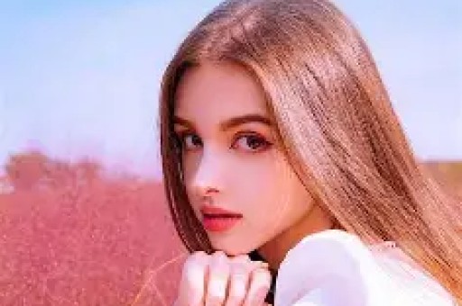 她是知名女星10年前拍戏中途意外怀孕今45岁孩子生父仍是谜